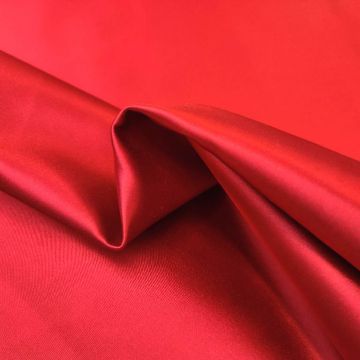 Уплотненный красный дюшес (50% шелк, 50% хлопок). Италия