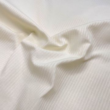 Кремовая плательно-рубашечная ткань в полоску (80% хлопок 20%п/амид). Италия.