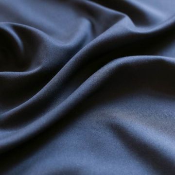 Versace. Темно-синяя ткань благородной пластичности (55%хлопок 45%шелк)